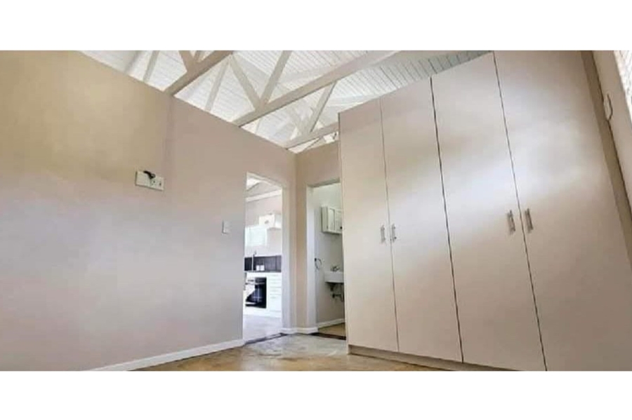 To Let 1 Bedroom Property for Rent in Edgemead Western Cape